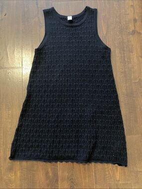Old Navy Black Sleeveless Crochet Tank Top